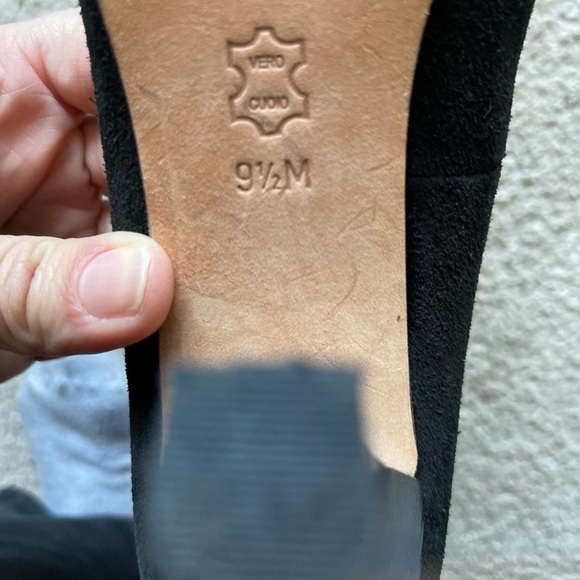 Michael MK snake skin buckle suede 3.5” heels - Picture 5 of 6